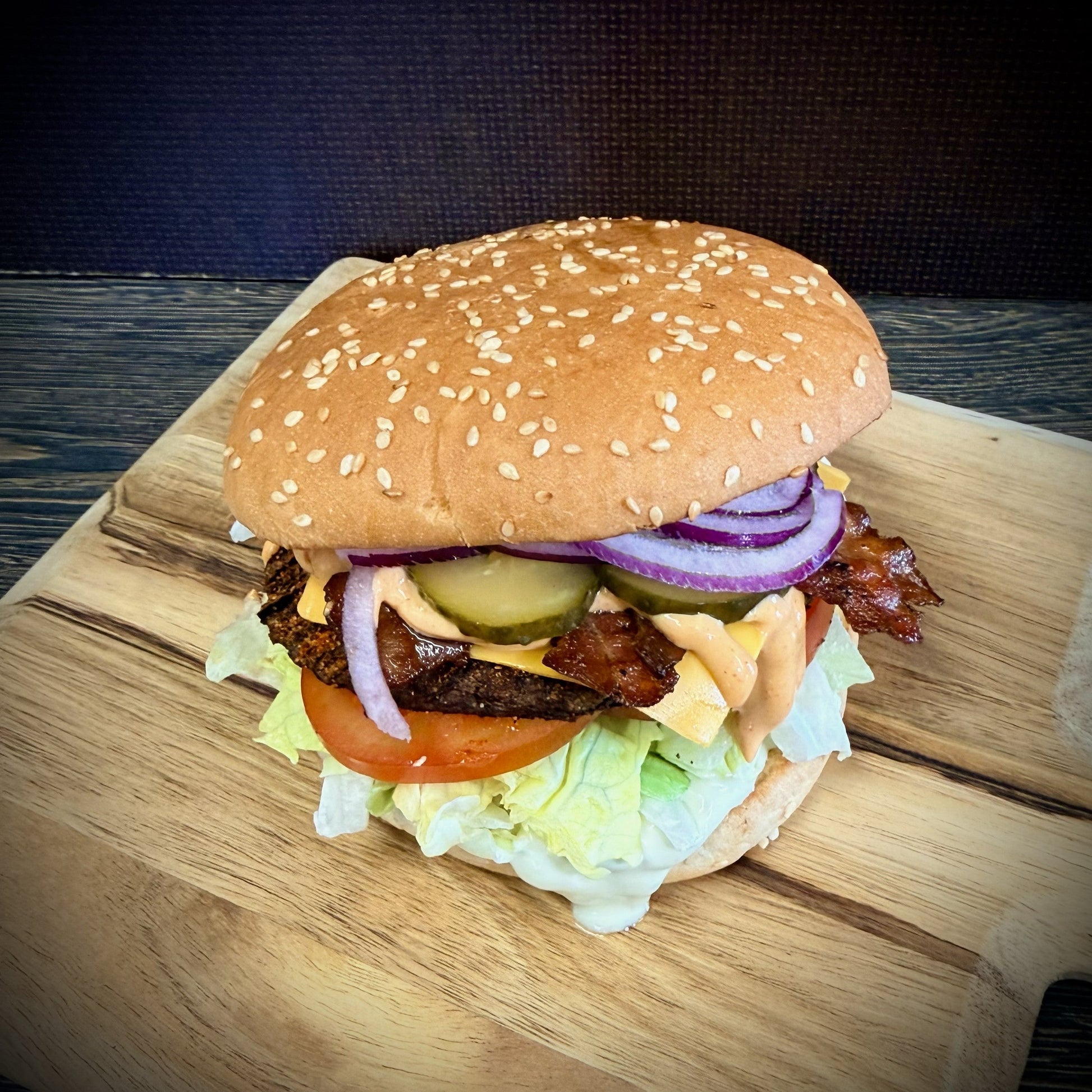 Auto-Grilli_Majakka_kemijarvi_Pekoniburger